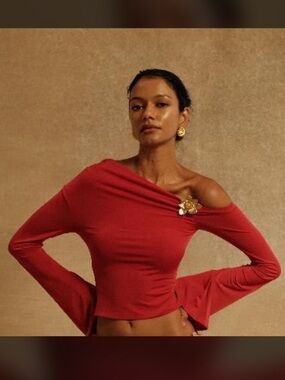 Gold Trim Asymmetric Off-Shoulder Black Women's Top with Bell Sleeve